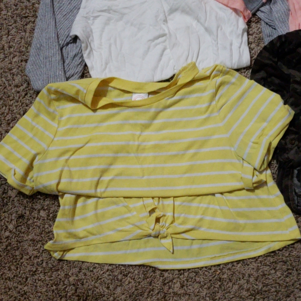 Shirt bundle! - Picture 6 of 6